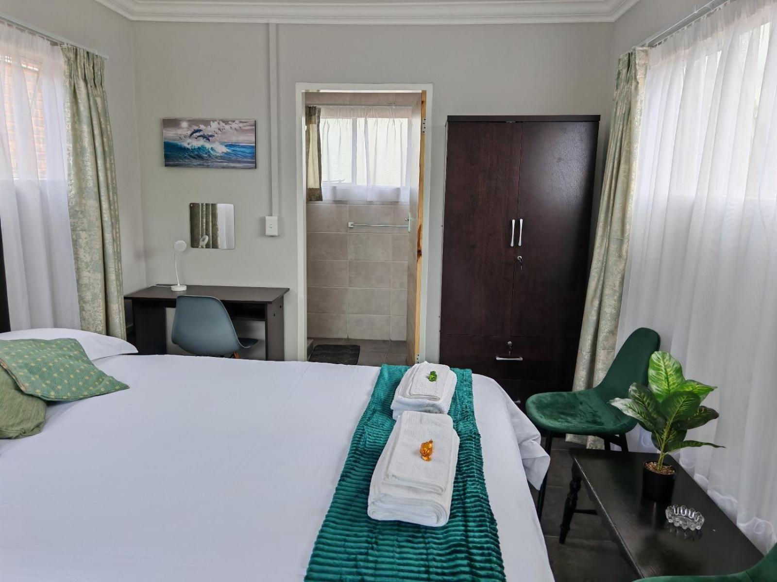 Lunford Garden Apartment *